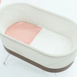 Silk Snoo bassinet sheet
